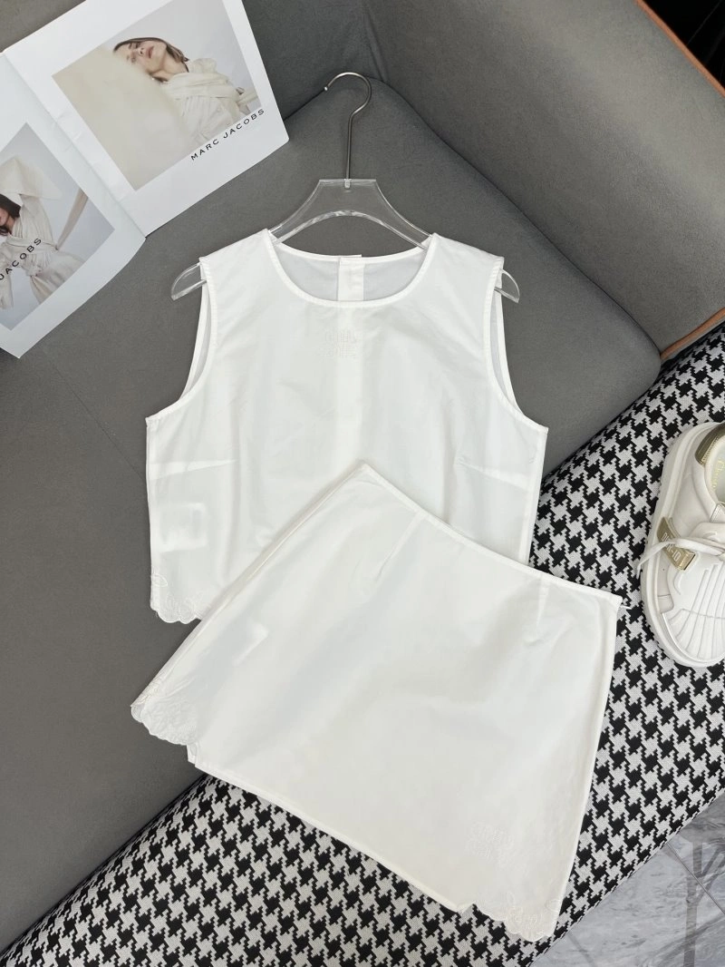 Miu Miu Dress Suits Vibrant 154539