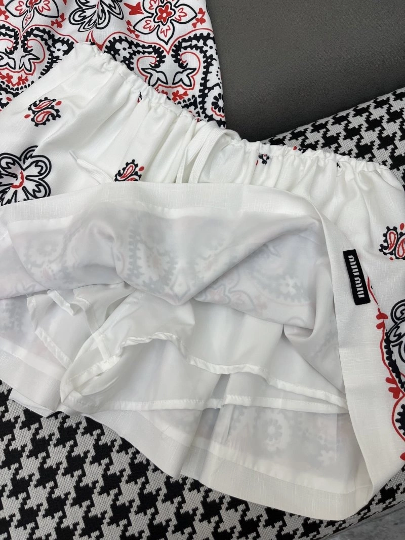 ComfortFit Miu Miu Dress Suits 154518