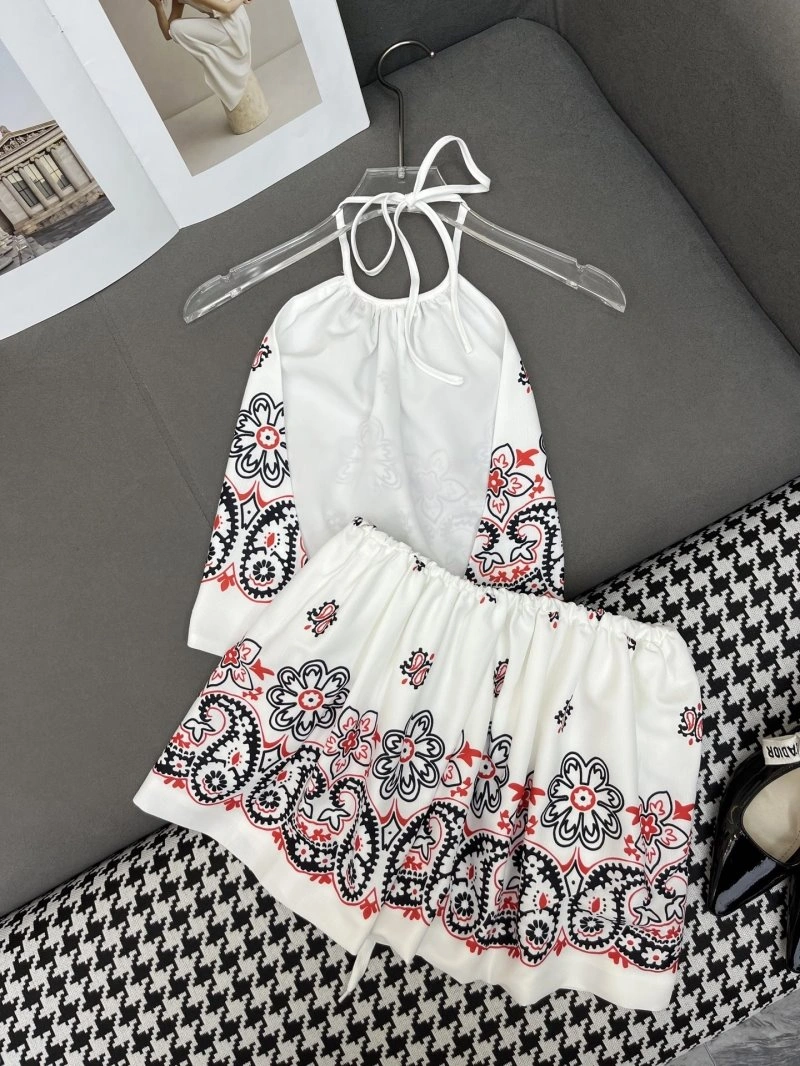 ComfortFit Miu Miu Dress Suits 154518