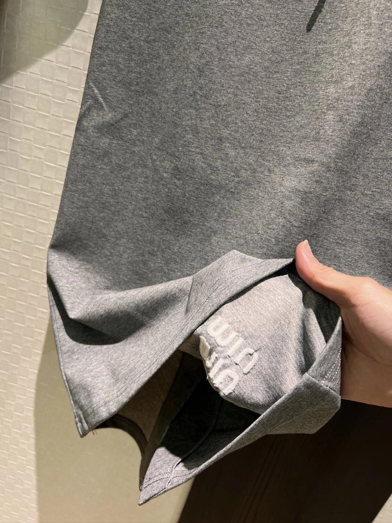 Miu Miu Dress Suits Upgraded 154519