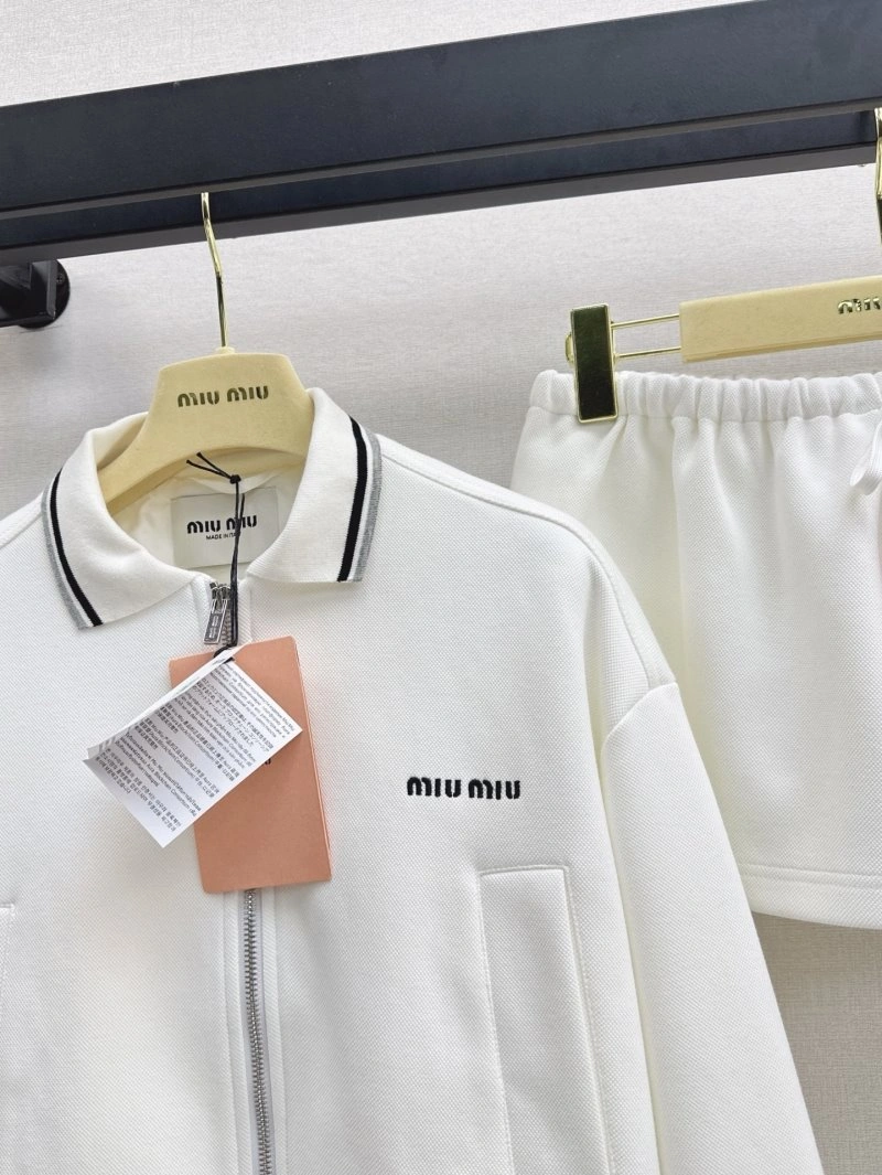 Miu Miu Dress Suits GoodFit 153022