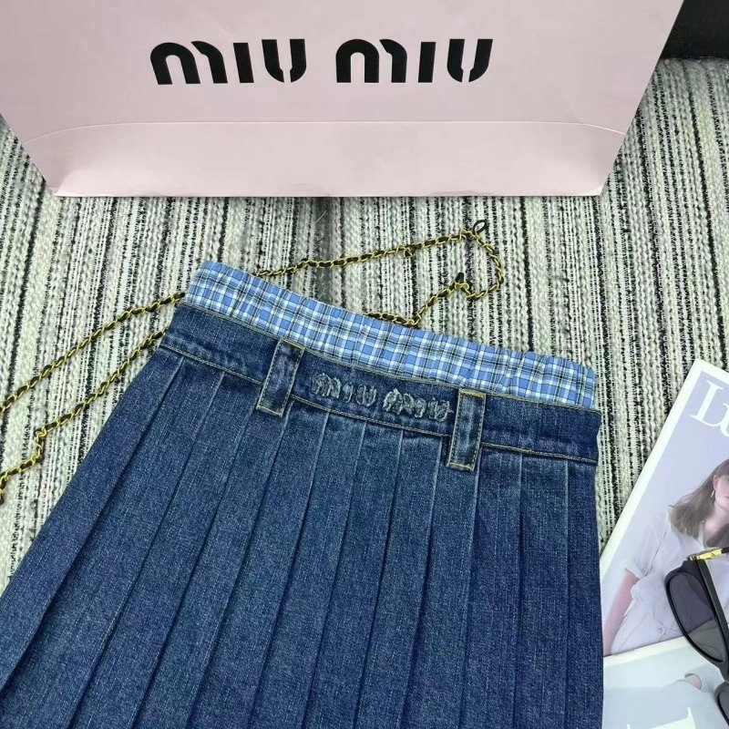 Snug Miu Miu Dress 152164