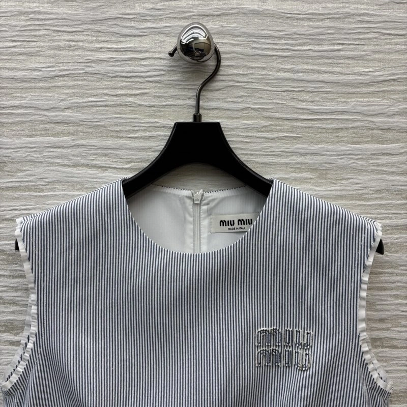 Miu Miu Dress Youthful 151398