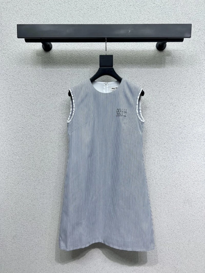Miu Miu Dress Fashionable 151374