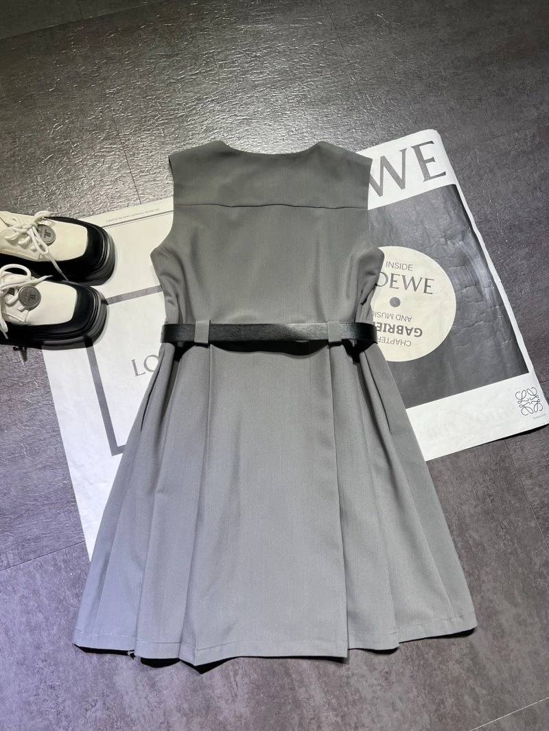 Trendsetting Miu Miu Dress 156537