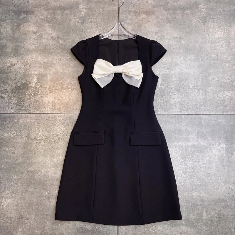 Miu Miu Dress Comfortable 156450