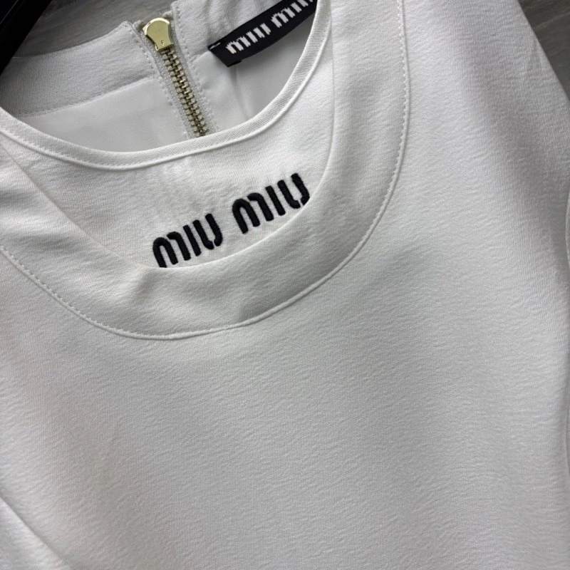 Trendsetting Miu Miu Dress 156384