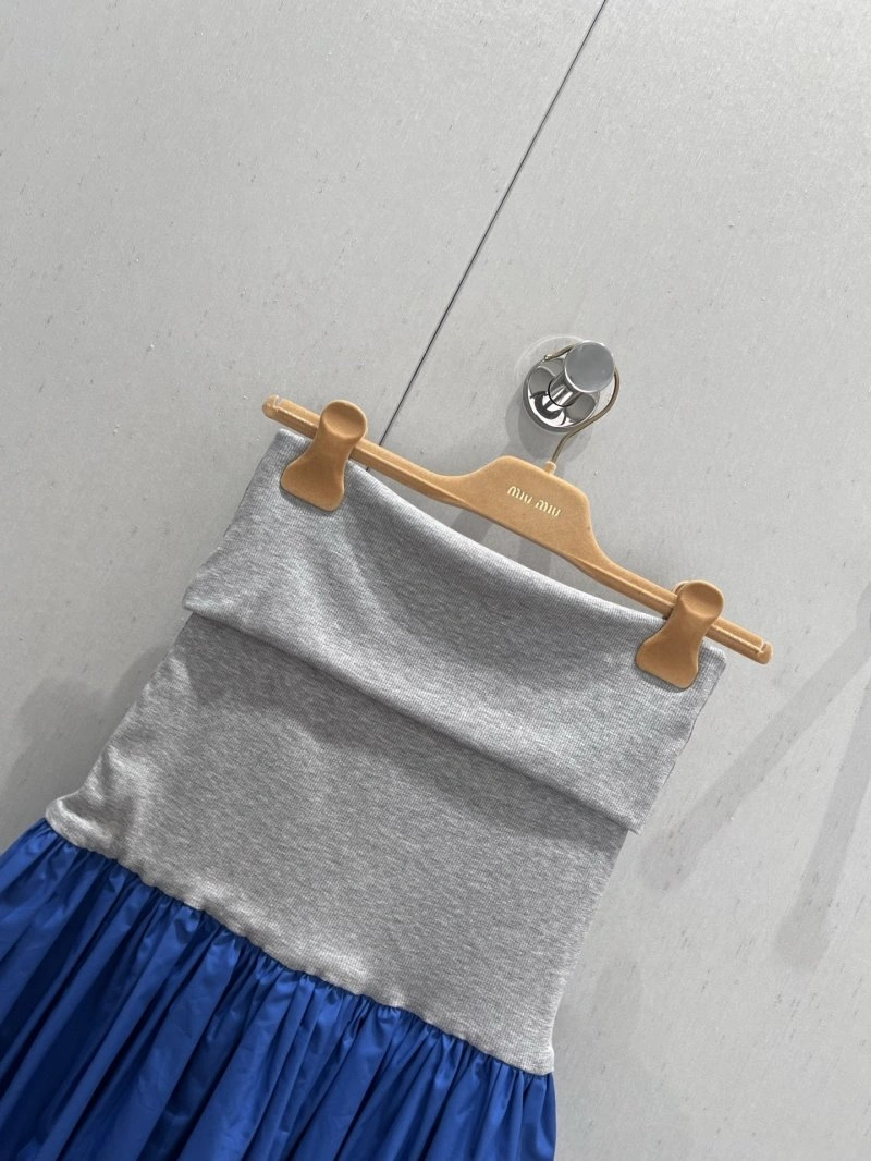 Miu Miu Dress Versatile 149219