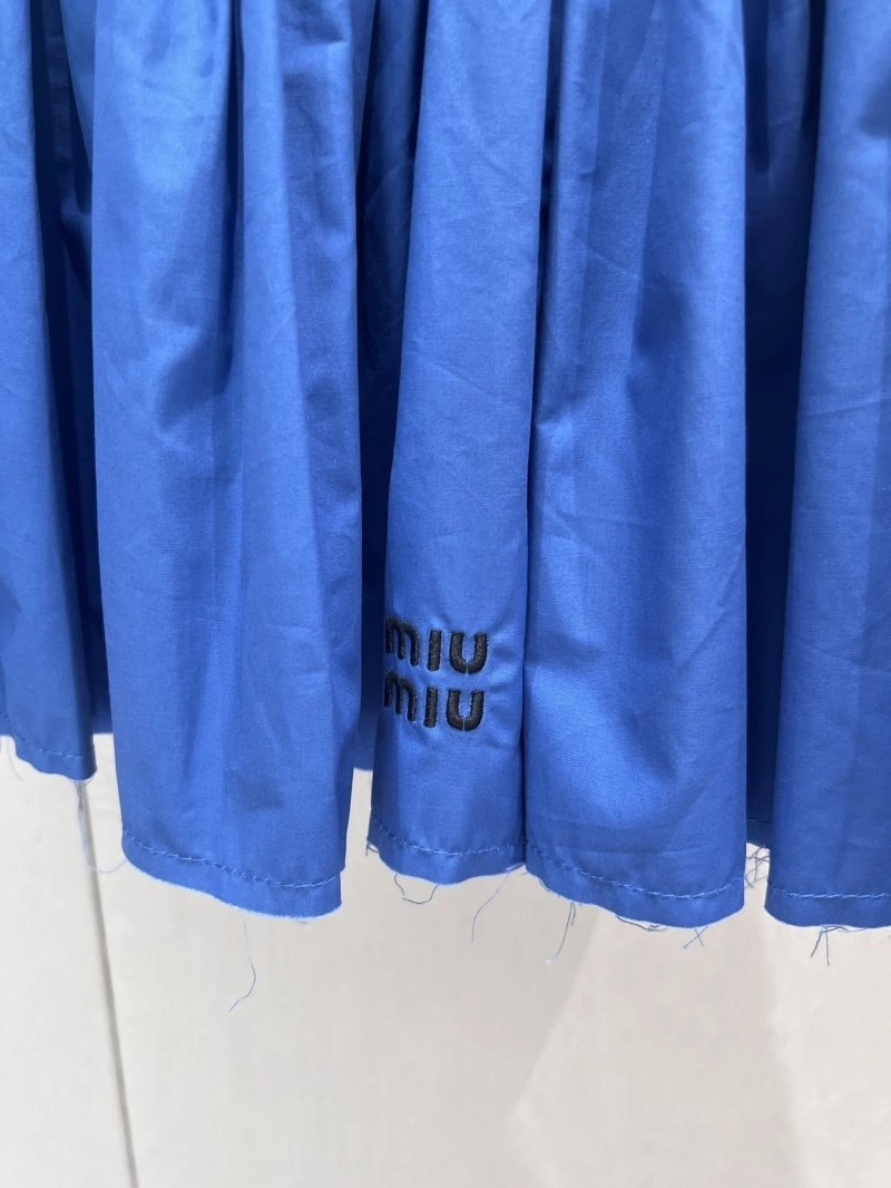 Miu Miu Dress Versatile 149219
