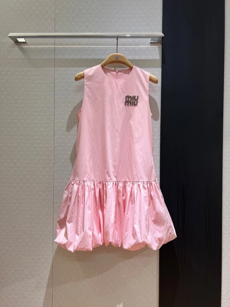 Miu Miu Dress Youthful 149187