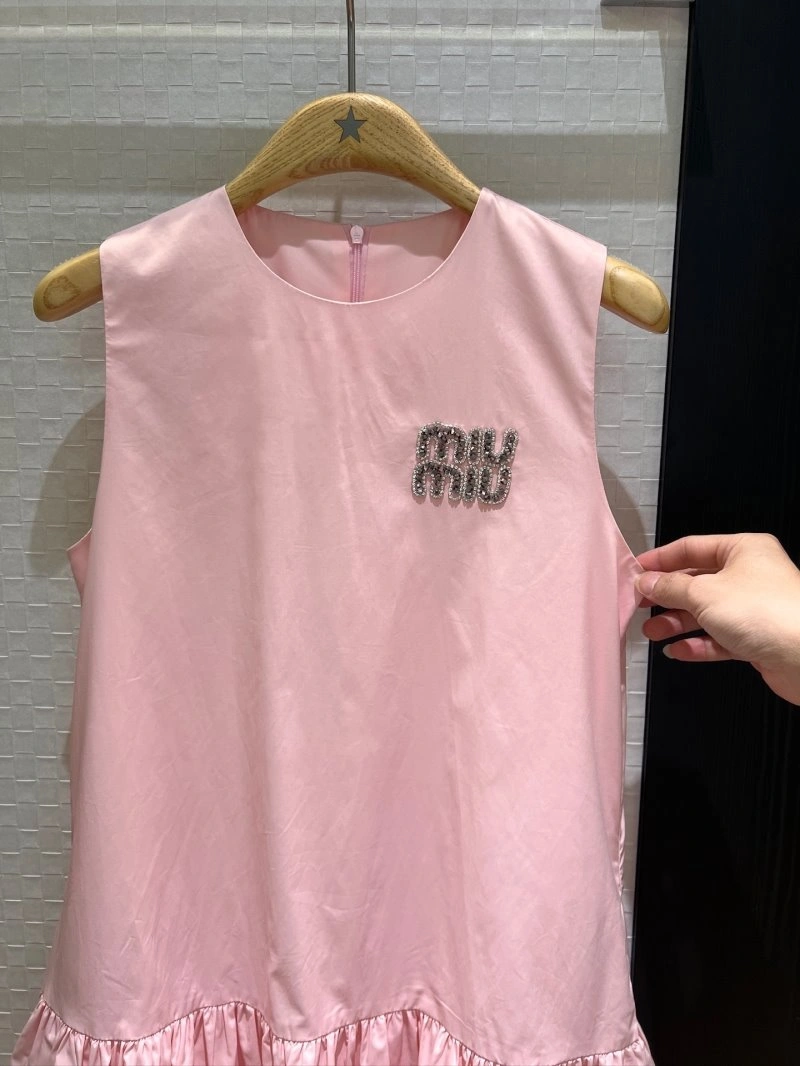 Miu Miu Dress Youthful 149187