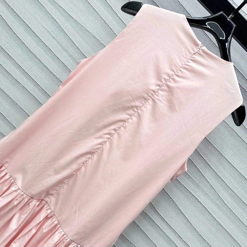 Fashionable Miu Miu Dress 149180