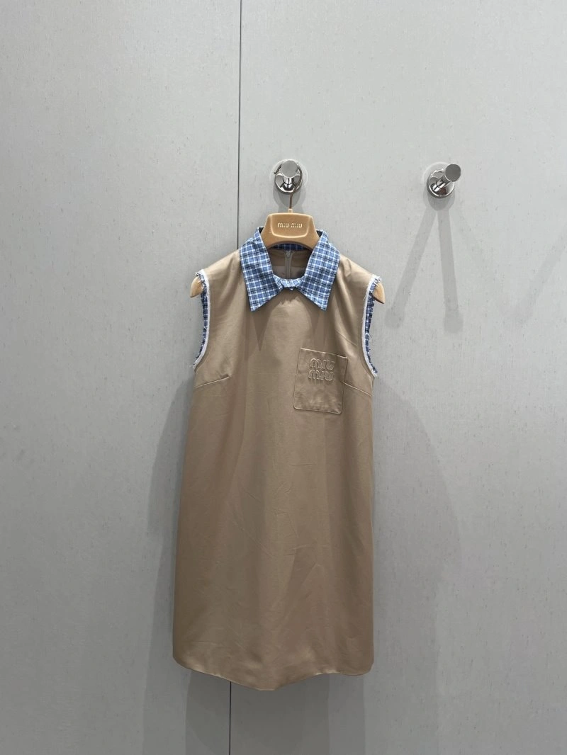 Snug Miu Miu Dress 149114