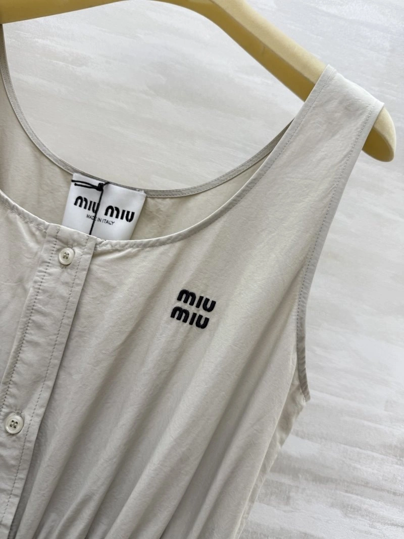 Miu Miu Dress Comfortable 149104