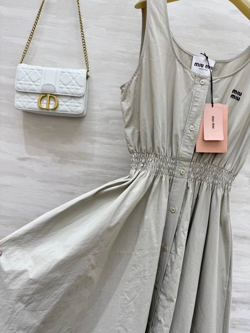 Miu Miu Dress Comfortable 149104