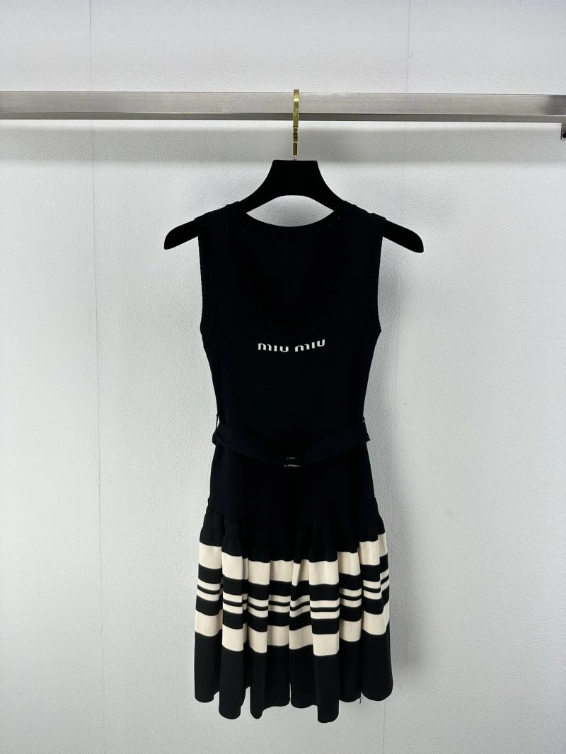 Compact Miu Miu Dress 149091