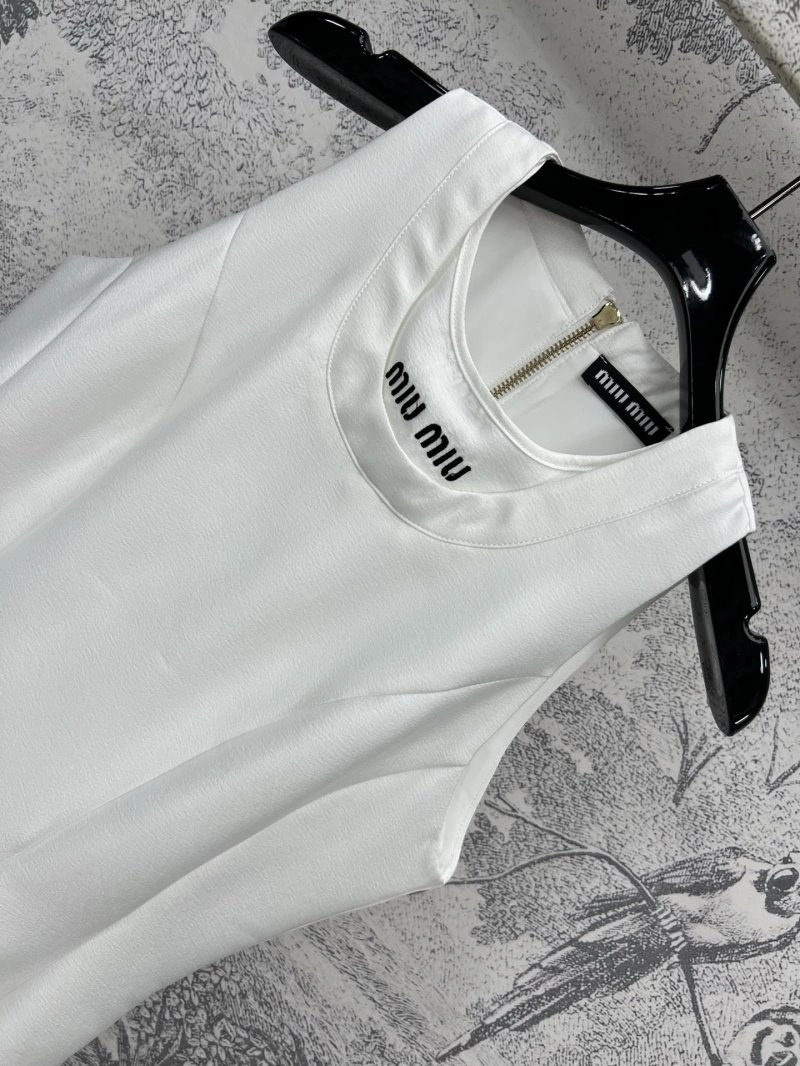 Miu Miu Dress Supportive 149018