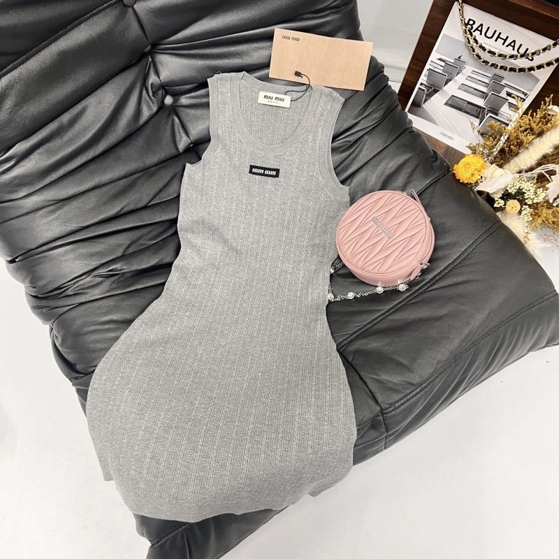 Miu Miu Dress Stretchable 153037