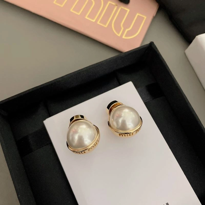 Chic Miu Miu Earrings 213873