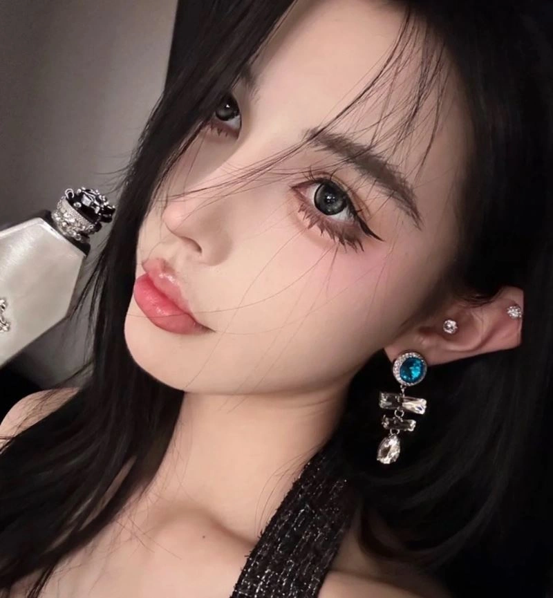 Miu Miu Earrings Bright 213419