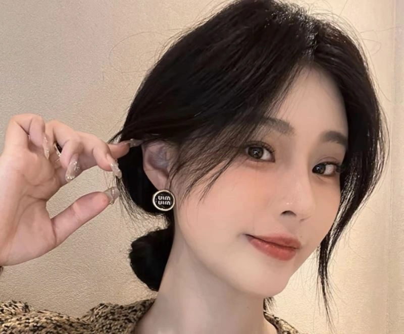 UrbanChic Miu Miu Earrings 214552