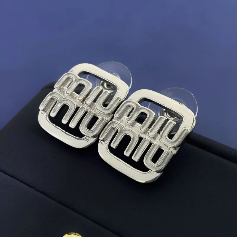 Miu Miu Earrings Sleek 214510