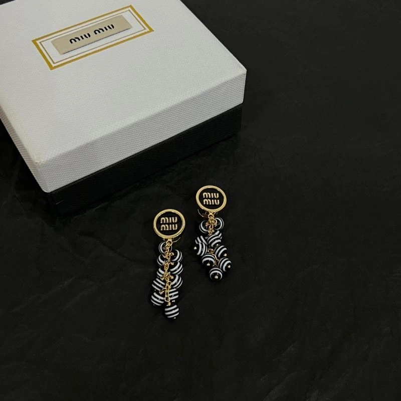 Miu Miu Earrings Sophisticated 214160