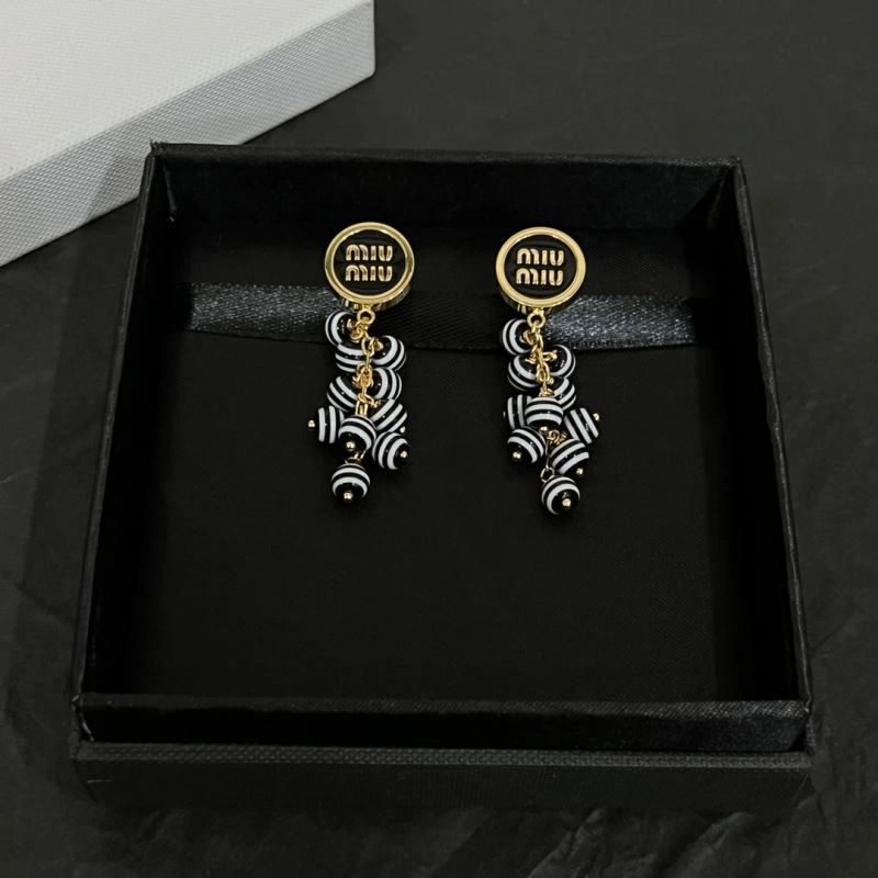 Miu Miu Earrings Sophisticated 214160