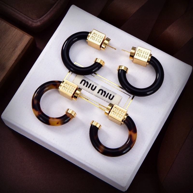 Miu Miu Earrings StreetReady 212892
