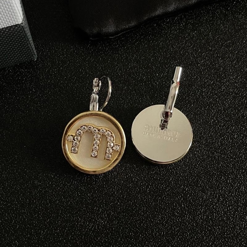 Miu Miu Earrings Breathable 212885
