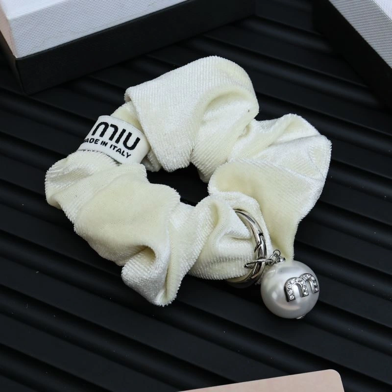 Miu Miu Earrings Cozy 212870