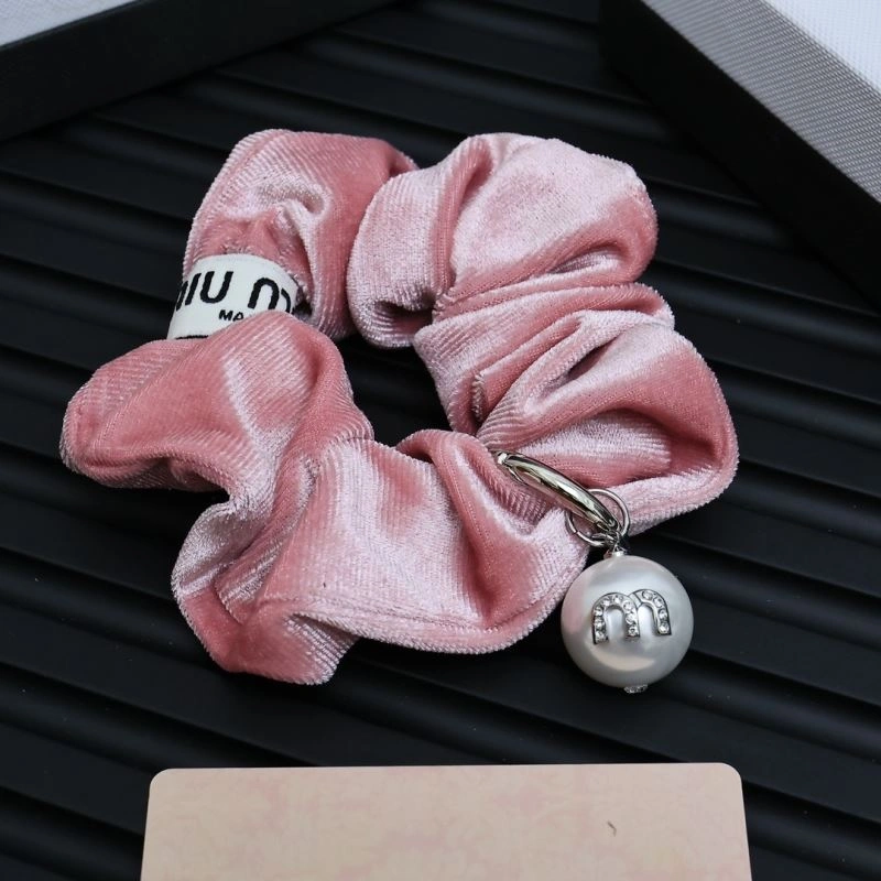 Miu Miu Earrings Cozy 212870