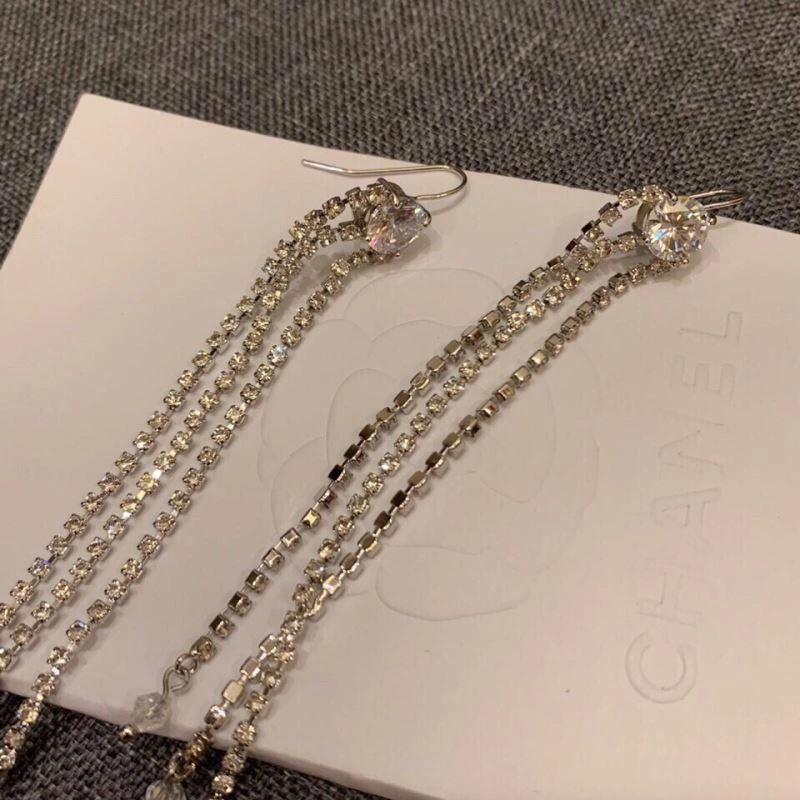 Miu Miu Earrings Compact 212869