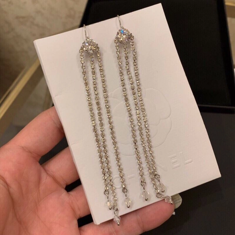 Miu Miu Earrings Compact 212869