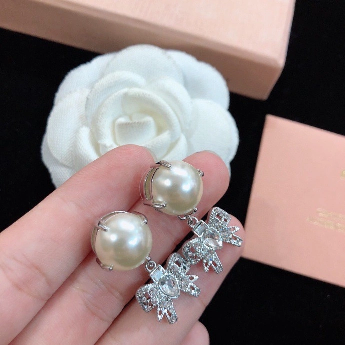 Miu Miu Earrings Fashionable 212871