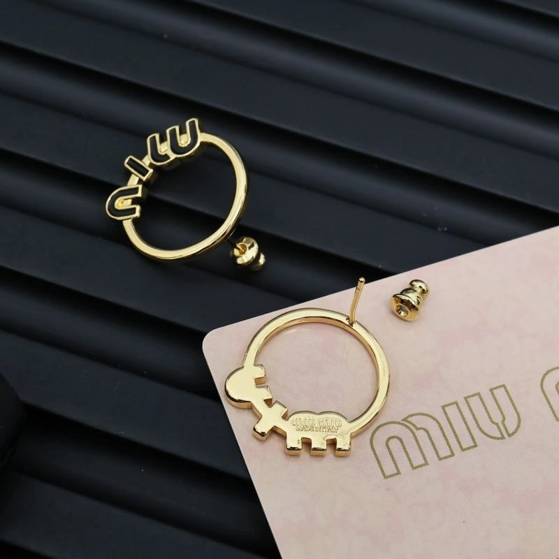 Miu Miu Earrings ModernLook 212568