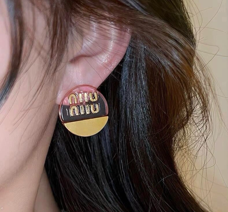 Miu Miu Earrings Snug 212566