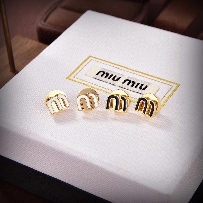 Miu Miu Earrings Compact 212562