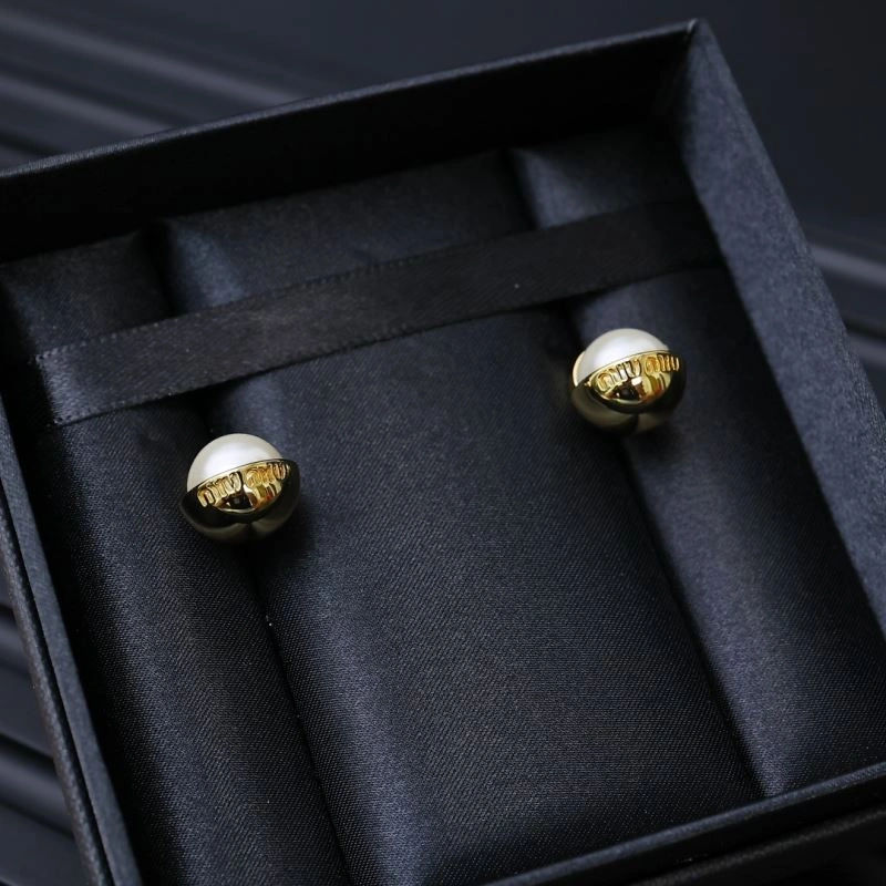 Miu Miu Earrings ZipUp 212558