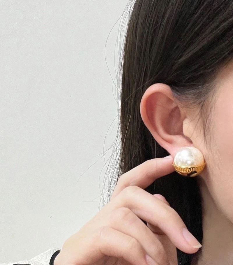 Miu Miu Earrings ZipUp 212558