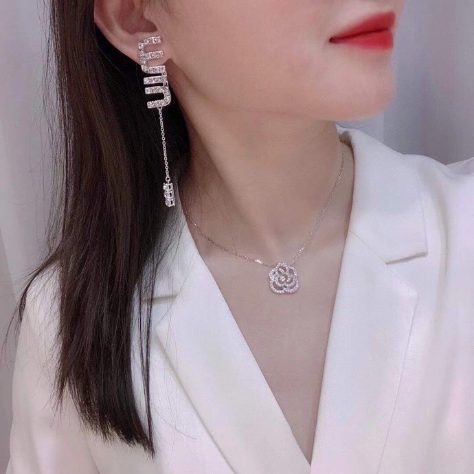 Youthful Miu Miu Earrings 212542