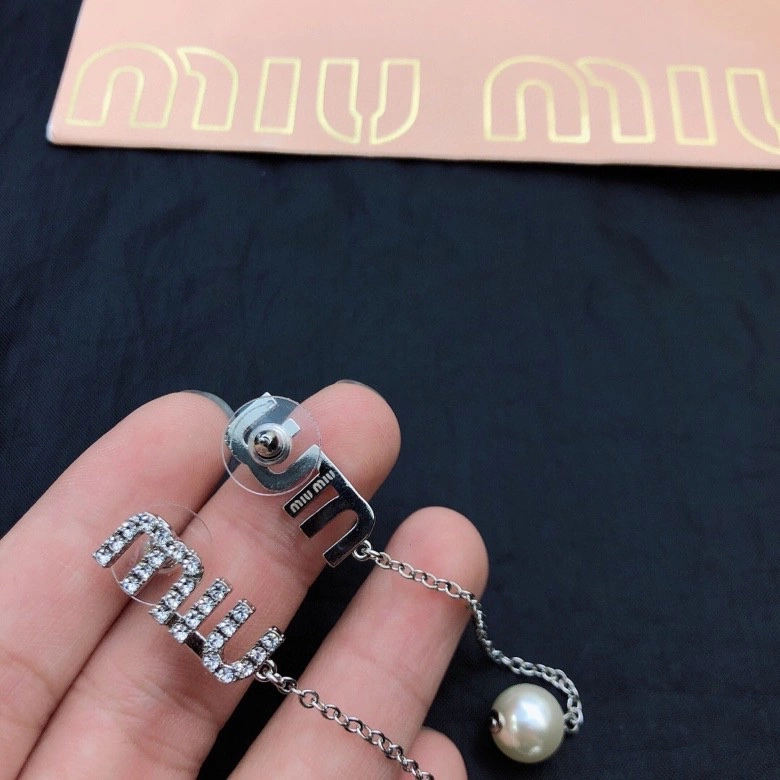 Miu Miu Earrings FreshLook 212539