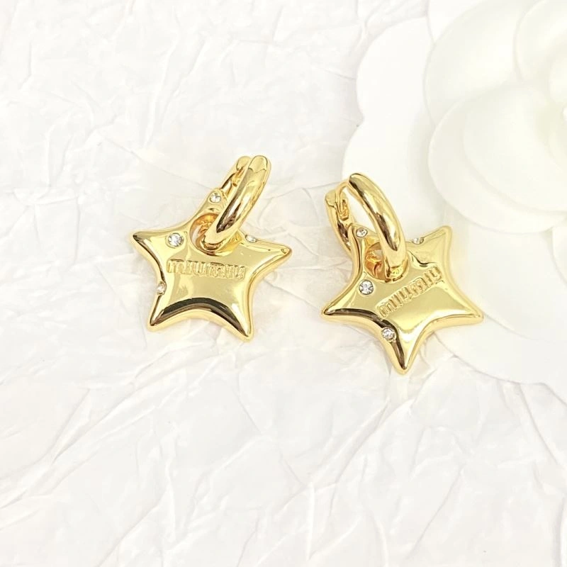 Miu Miu Earrings Sophisticated 211861