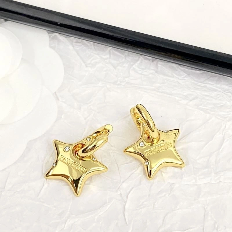Miu Miu Earrings Sophisticated 211861