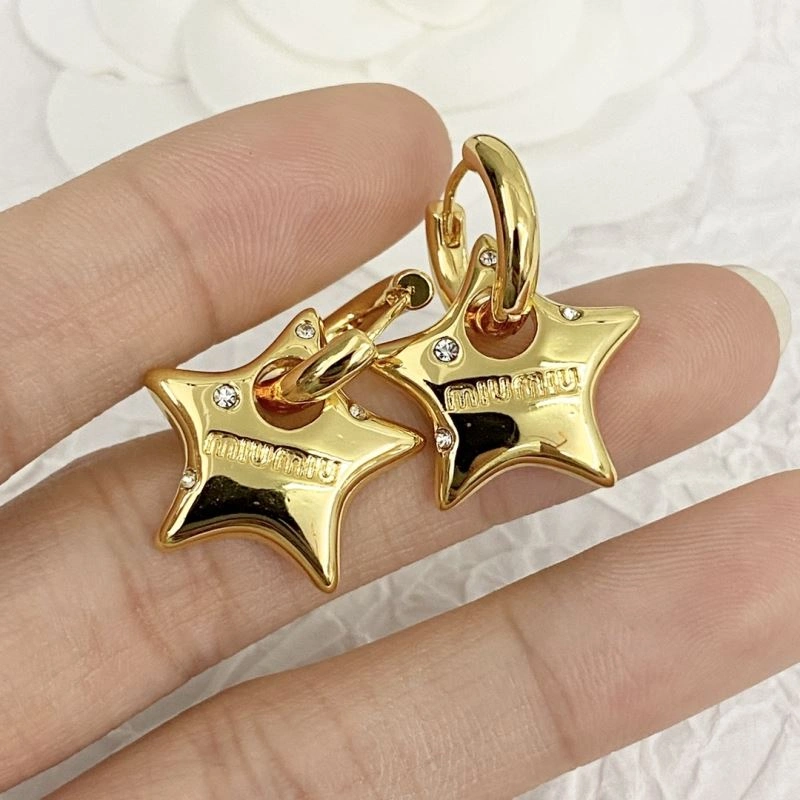Miu Miu Earrings Sophisticated 211861