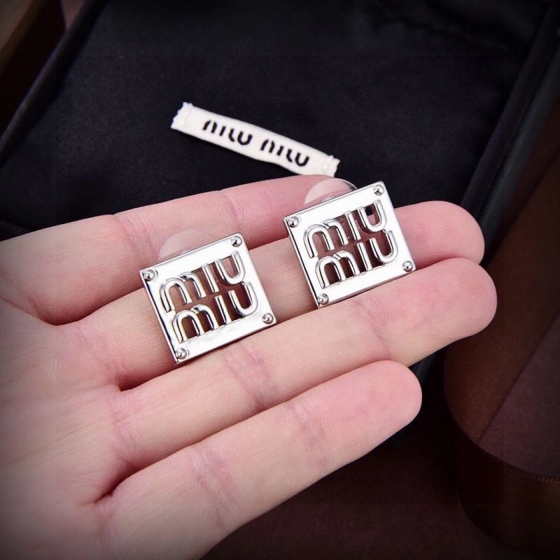 UrbanStyle Miu Miu Earrings 211840