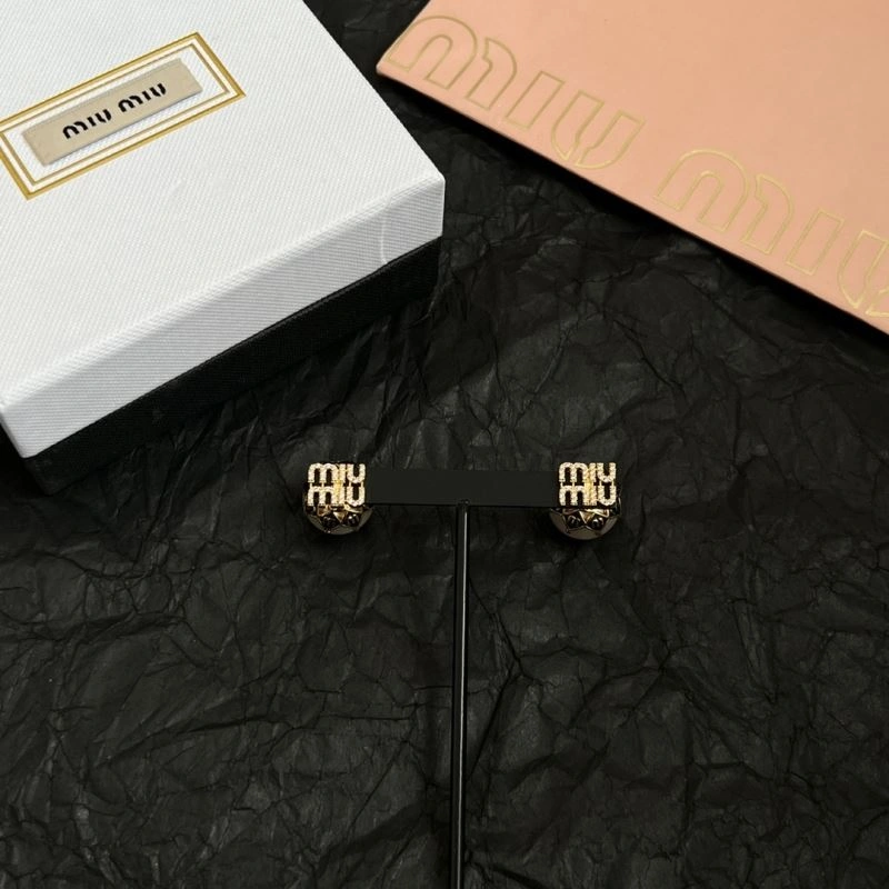 Miu Miu Earrings Sleek 211834