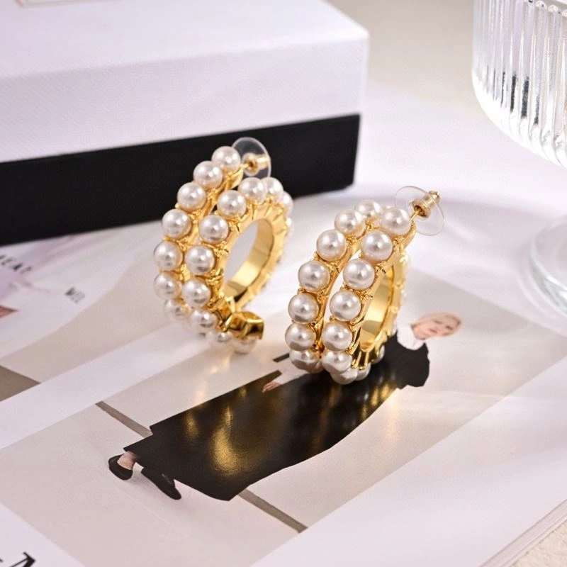 Miu Miu Earrings Breathable 211827