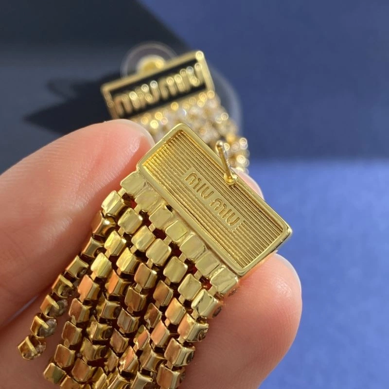 Miu Miu Earrings Neat 211821
