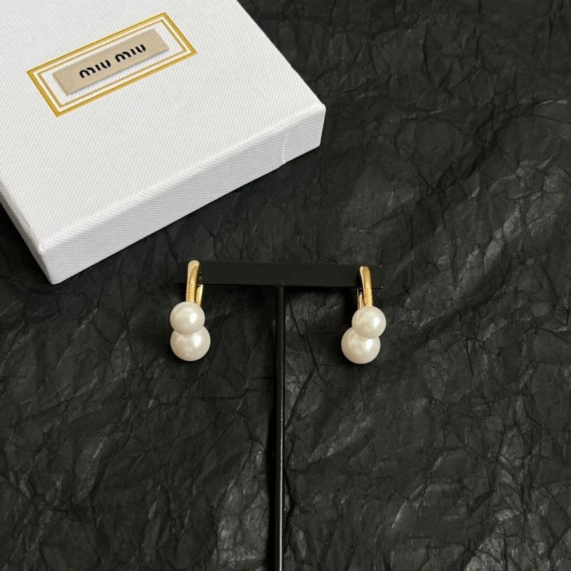 Miu Miu Earrings Effortless 211138